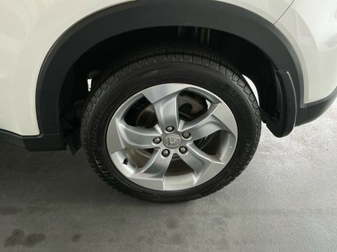 Used 2016 Honda HR-V EX image 26