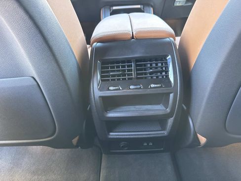 Certified 2025 BMW X5 sDrive40i w/ Parking Assistance Package image 17