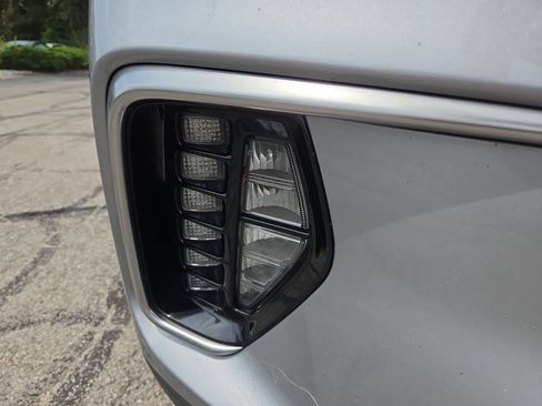 Used 2019 Hyundai Santa Fe XL FWD image 11
