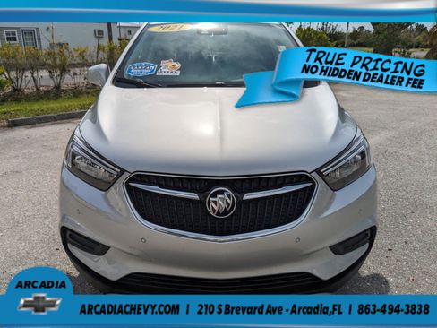 Used 2021 Buick Encore Preferred w/ Safety Package II FWD image 8