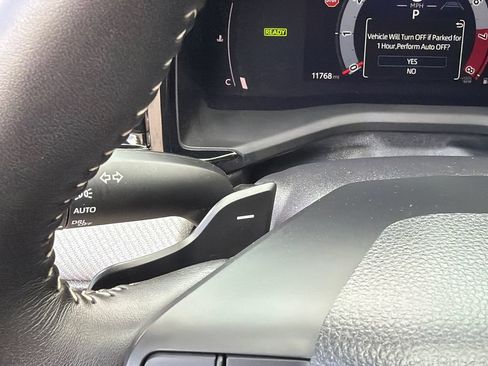 Used 2025 Toyota Camry SE w/ Convenience Package FWD image 32