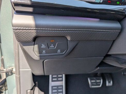 New 2026 Volkswagen Atlas SEL Premium R-Line image 19