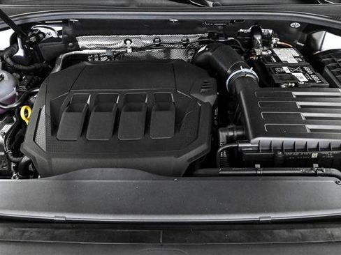 New 2025 Audi Q3 2.0T Premium image 13