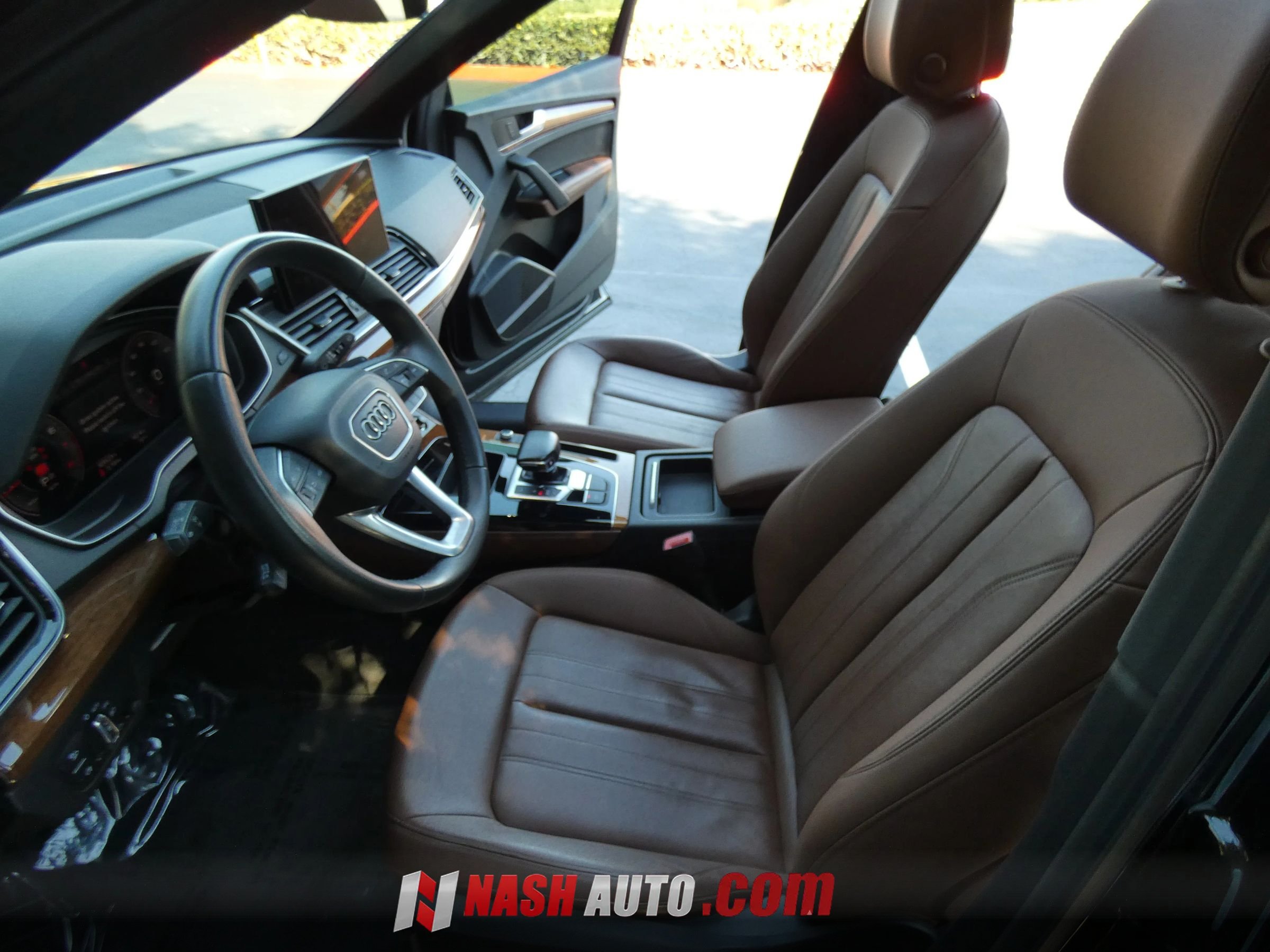 Used 2022 Audi Q5 2.0T Premium Plus w/ Premium Plus Package AWD/4WD image 60