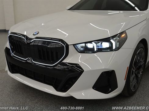 Used 2026 BMW 530i w/ M Sport Package image 48