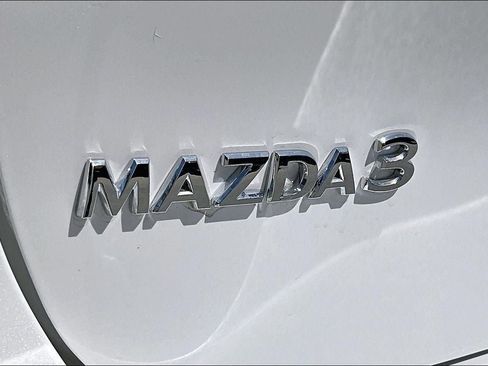 New 2026 MAZDA MAZDA3 2.5 S Hatchback w/ Premium Pkg FWD image 7