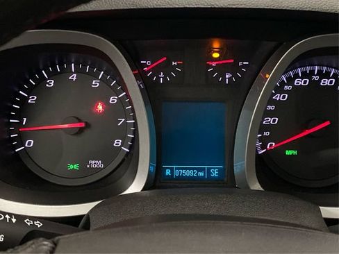 Used 2017 Chevrolet Equinox Premier w/ Enhanced Convenience Package AWD/4WD image 21
