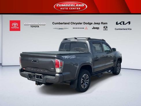 Used 2021 Toyota Tacoma TRD Sport w/ TRD Premium Sport Package image 8