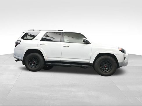 Used 2020 Toyota 4Runner SR5 Premium w/ Moonroof Package image 14