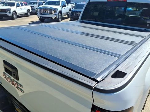 Used 2017 GMC Sierra 2500 Denali w/ Duramax Plus Package image 13