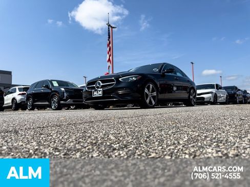 Used 2025 Mercedes-Benz C 300 Sedan image 17