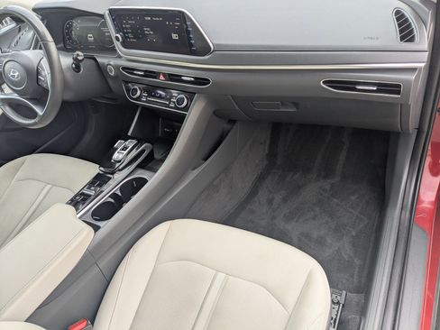 Certified 2023 Hyundai Sonata SEL w/ Convenience Package image 32