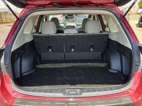 Used 2020 Subaru Forester Premium w/ Popular Package #1 AWD/4WD image 12
