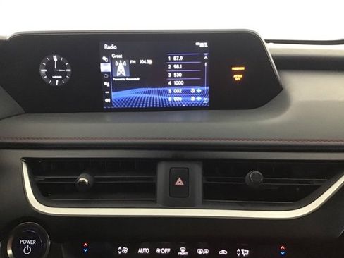 Used 2022 Lexus UX 250h F Sport image 15