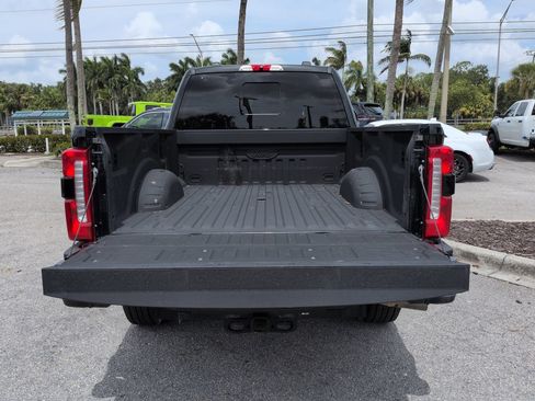 Used 2024 Ford F250 Lariat w/ Black Appearance Package AWD/4WD image 13