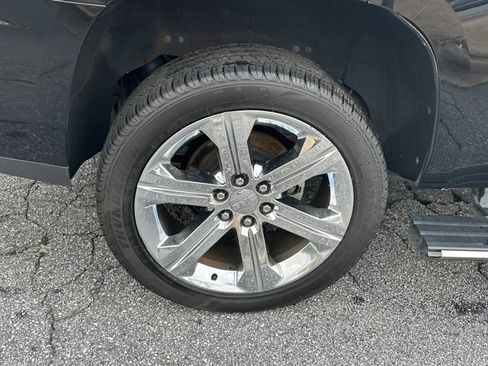 Used 2017 GMC Yukon Denali w/ Open Road Package image 21