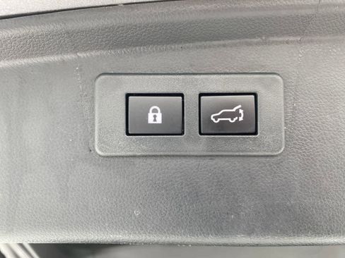 Certified 2023 Subaru Outback Touring XT image 27