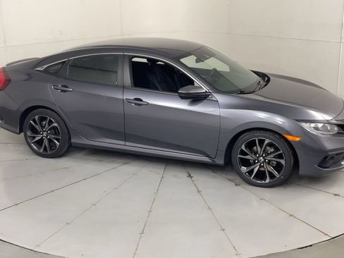 Used 2020 Honda Civic Sport image 4