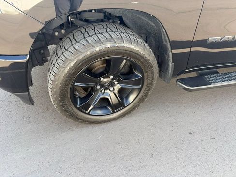 Used 2023 RAM 1500 Big Horn AWD/4WD image 6