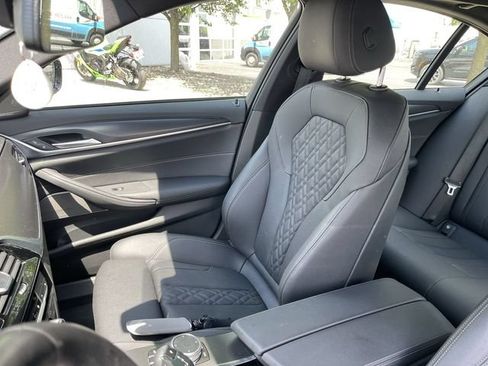 Used 2022 BMW 530e xDrive w/ Premium Package AWD/4WD image 25