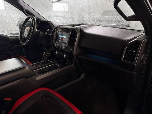 Used 2017 Ford F150 Lariat image 12