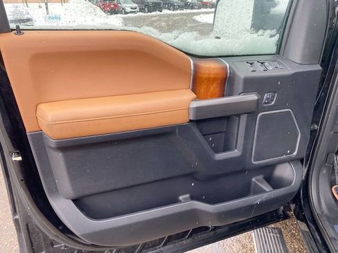 Used 2017 Ford F150 Limited w/ Trailer Tow Package image 22