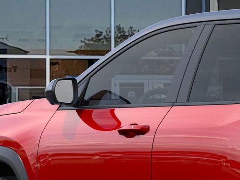 New 2026 Chevrolet Equinox LT image 36