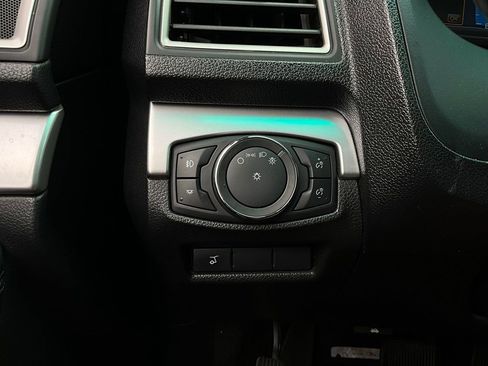 Used 2017 Ford Explorer XLT w/ Equipment Group 202A image 24