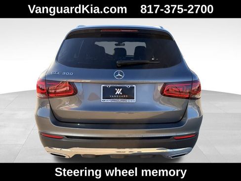 Used 2021 Mercedes-Benz GLC 300 GLC 300 w/ Premium Package image 3