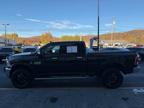 Used 2017 RAM 2500 Laramie image 5