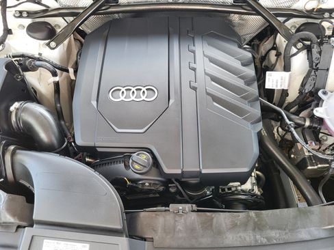 Used 2024 Audi Q5 2.0T Premium w/ Summer of Audi Package AWD/4WD image 25