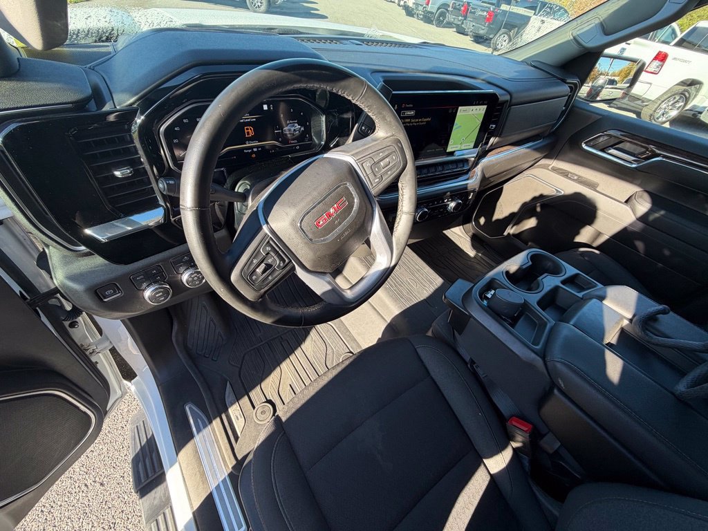 Used 2023 GMC Sierra 1500 Elevation AWD/4WD image 12