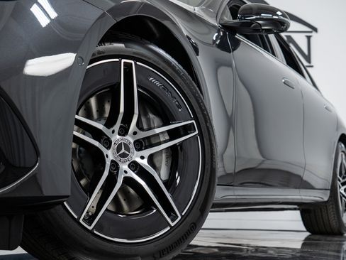 New 2026 Mercedes-Benz E 450 4MATIC Sedan image 27