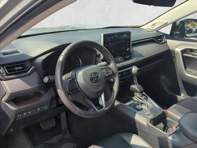 Certified 2020 Toyota RAV4 Limited w/ Limited Grade Weather Package AWD/4WD image 12