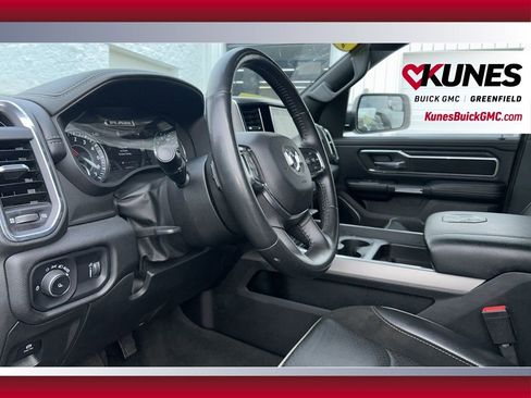 Used 2024 RAM 1500 Laramie image 15