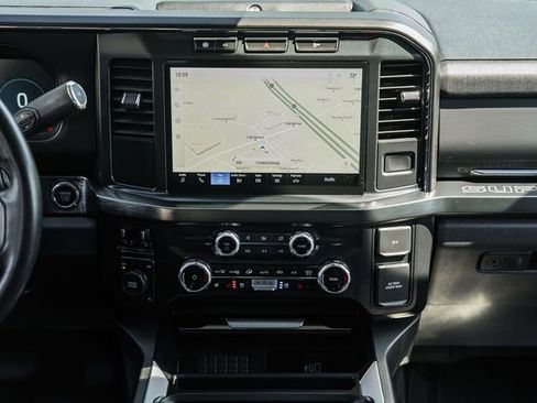 Used 2023 Ford F250 Lariat AWD/4WD image 23