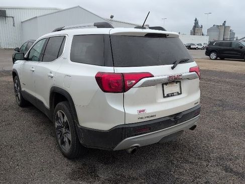 Used 2017 GMC Acadia SLT AWD/4WD image 2