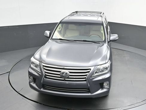 Used 2015 Lexus LX 570 4WD image 38