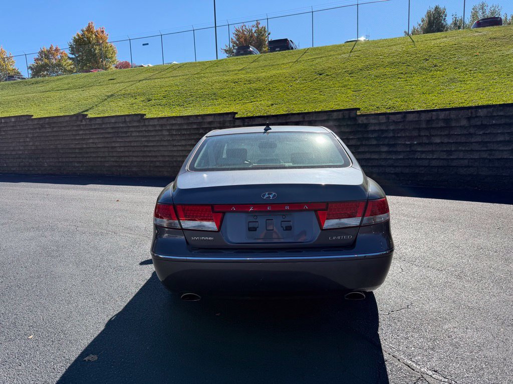 Used 2010 Hyundai Azera Limited FWD image 5