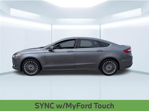 Used 2014 Ford Fusion Titanium FWD image 2