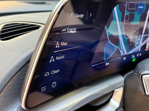 New 2026 Cadillac Lyriq Sport AWD/4WD image 29