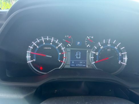 Certified 2018 Toyota 4Runner TRD Pro AWD/4WD image 11