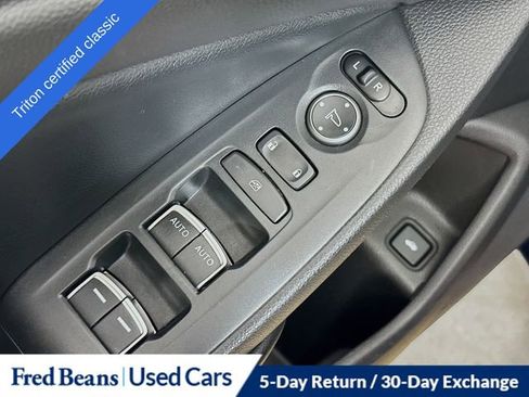 Used 2018 Honda Accord EX image 7