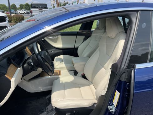 Used 2020 Tesla Model S Long Range Plus AWD/4WD image 13