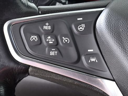 Used 2018 Chevrolet Equinox Premier AWD/4WD image 32