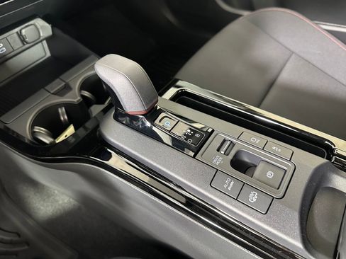 New 2026 Toyota Prius SE image 17