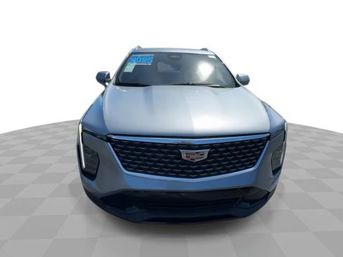Certified 2025 Cadillac XT4 Premium Luxury FWD image 3