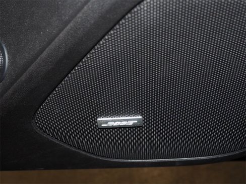 Used 2023 Chevrolet Blazer LT w/ Sound & Technology Package image 8