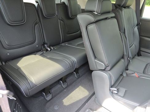 New 2025 INFINITI QX80 Luxe w/ Cargo Package image 29