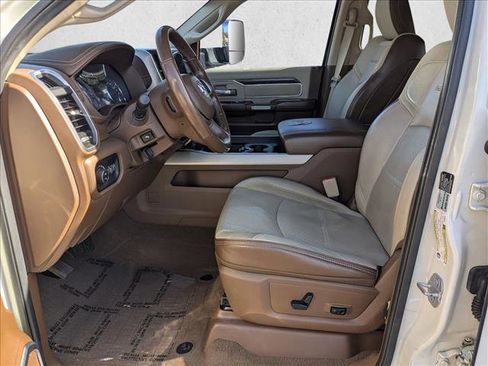 Used 2019 RAM 2500 Laramie image 14